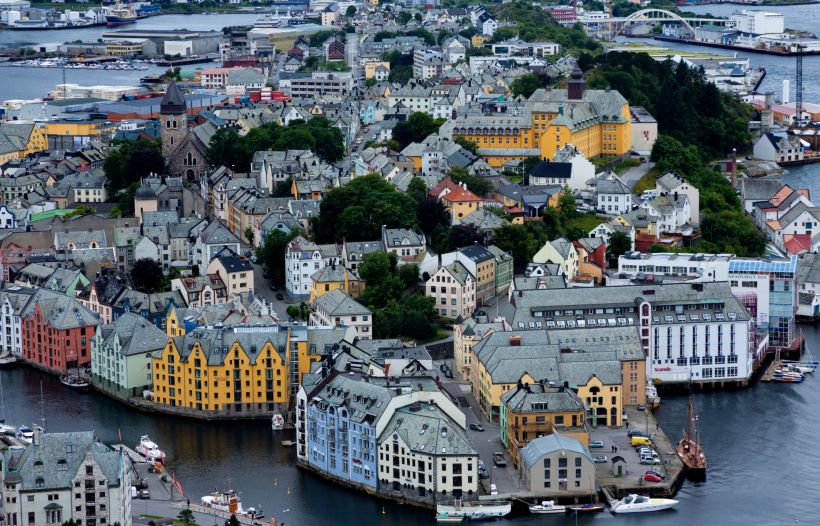 møbelsnekker Ålesund