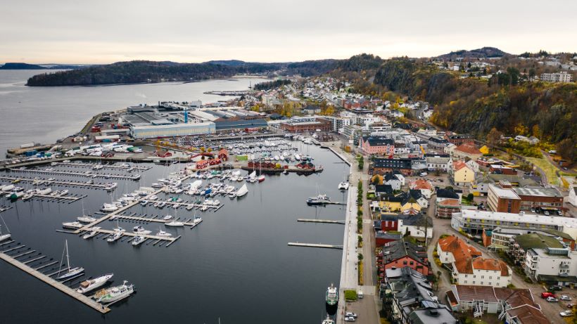 møbelsnekker Holmestrand